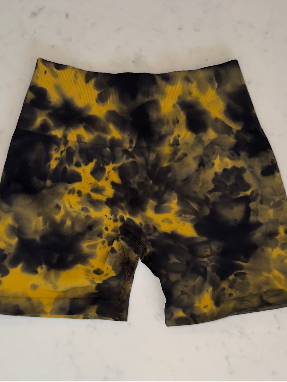 Women's Athletic Tie-Dye Bike Shorts - Yellow/Black